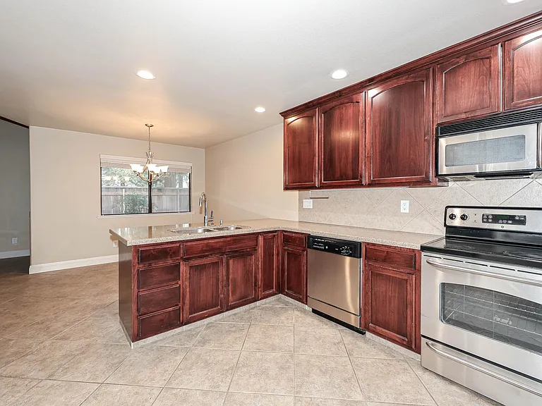 3350 M St #51 — Photo 11