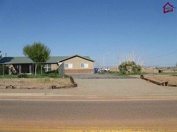 3rd image of 5199 Dunn Dr