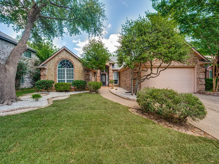3317 Hazlewood Ct — Photo 1