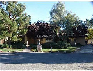 1st image of 8420 W La Madre Way