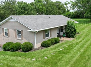 75 Juniper Dr, Shelbyville, KY 40065