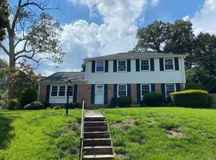 11900 Devilwood Dr, Potomac, MD 20854