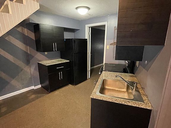5th image of 131 Marion Berry Pkwy APT 15