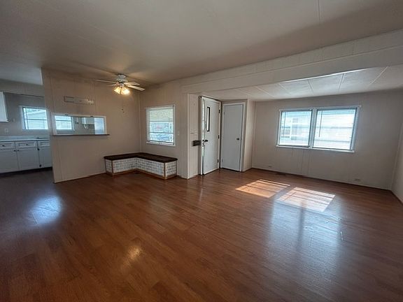 2nd image of 39500 W Warren Rd #287