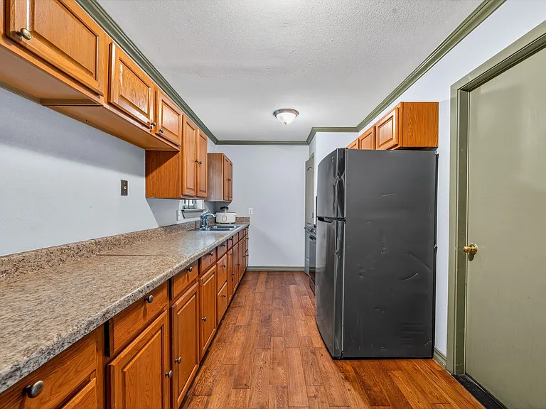 5725 Melanite Ave — Photo 6