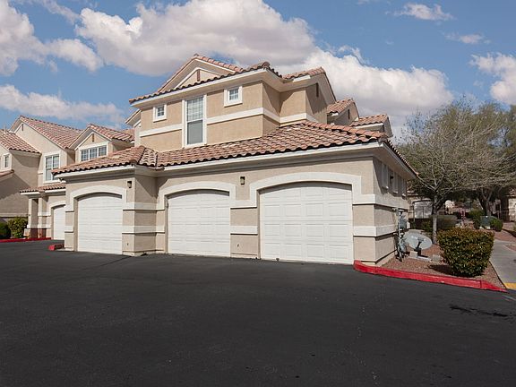 3rd image of 5855 Valley Dr Unit 1109
