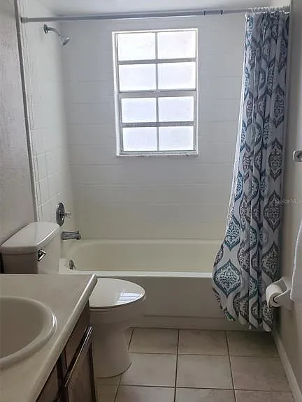1311 Alfonzo Cir — Photo 21