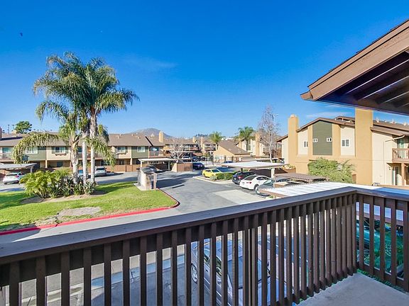 4th image of 205 Westlake Dr Unit 7