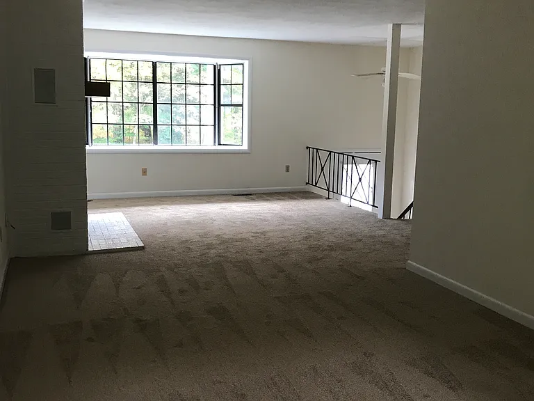 8 Cardinal Dr — Photo 9