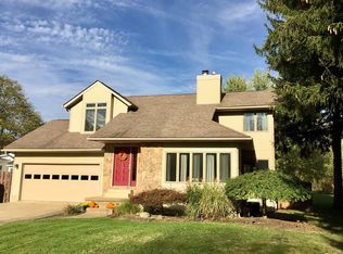 1047 Southeast Ave, Tallmadge, OH 44278