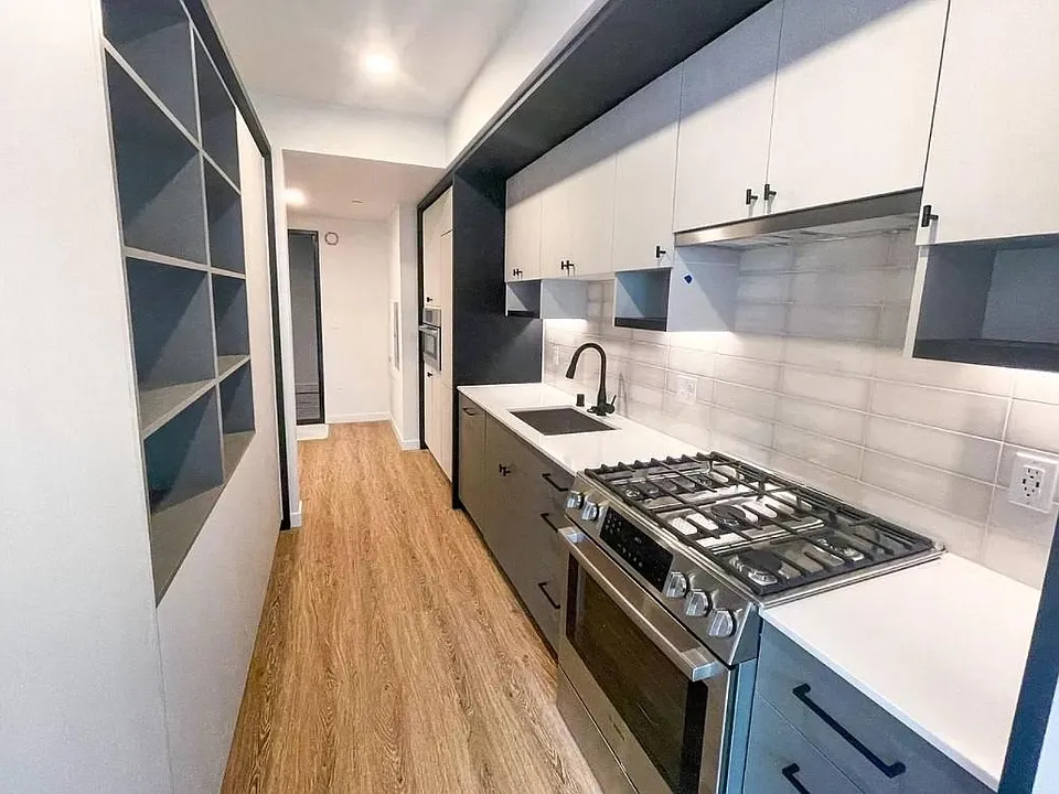 Parque Kirkland Apartments