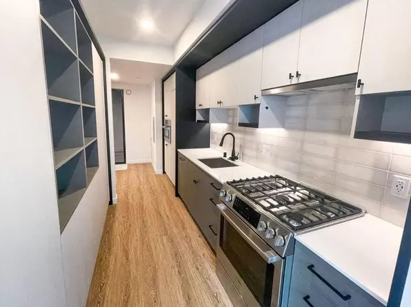 Parque Kirkland Apartments