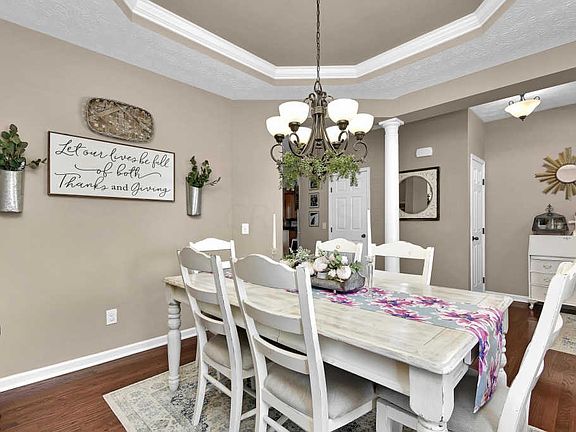 5th image of 172 Blakemore Dr