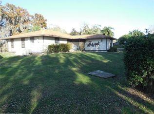 3036 Abell Rd, Lake Placid, FL 33852