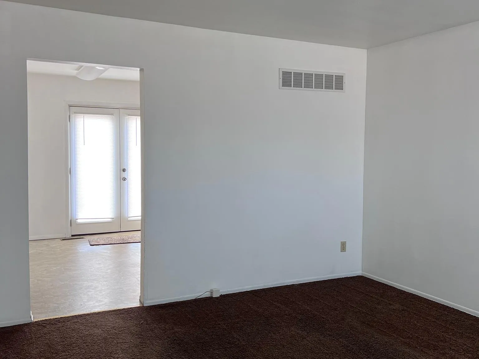 2 bed, 1.5 bath, $1,195 — Photo 3