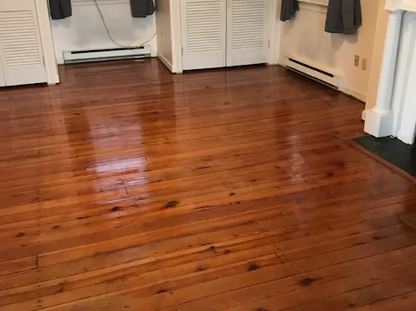 413 W Main St APT 2, Middletown, MD 21769