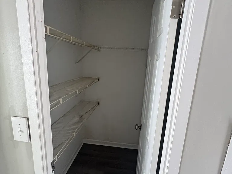 603 Blythe Rd — Photo 8