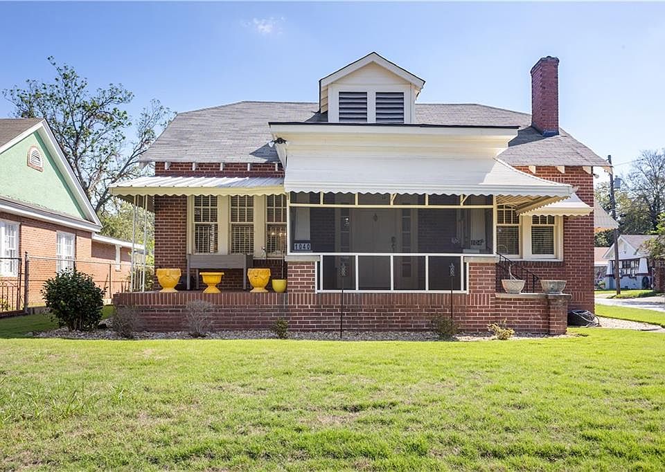 1st image of 1040 Lawyers Ln