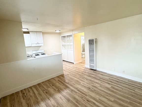 3rd image of 3652 Gayle Way APT 3