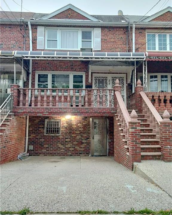 1st image of 28 Paerdegat 9th St