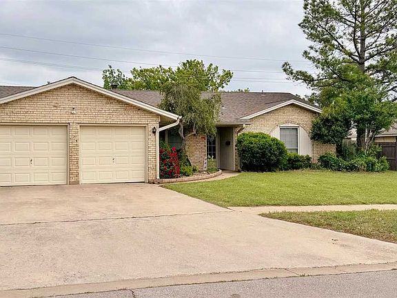 2nd image of 909 NW 47th St