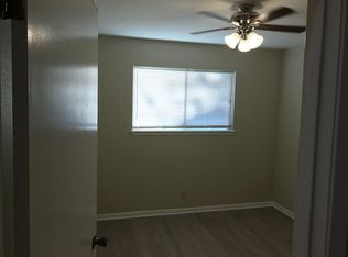 309 Pennsylvania Ave, Victoria, TX 77904