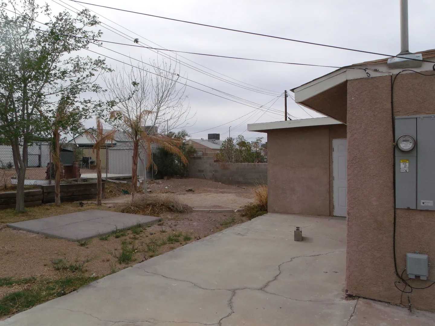 Single story Home in Downtown Old Henderson — Photo 2