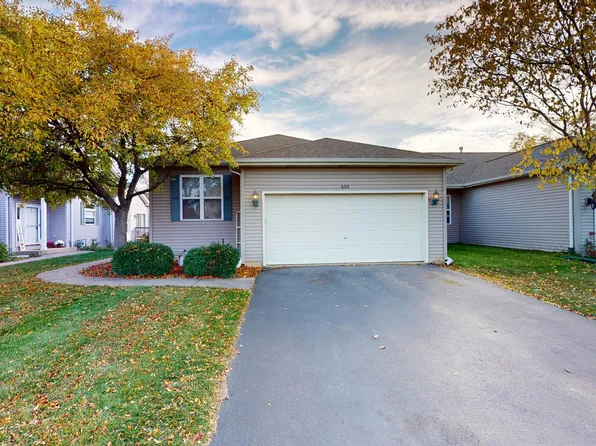 609 Chestnut Dr, Oswego, IL 60543
