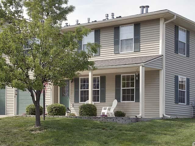 1st image of 2003 S Hummel Dr