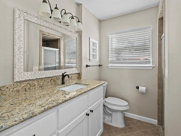 10030 Haddington Dr — Photo 18