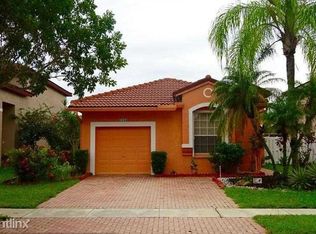 1275 NW 192nd Way, Pembroke Pines, FL 33029