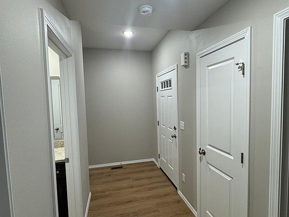 3rd image of 3498 N Ohara Ave