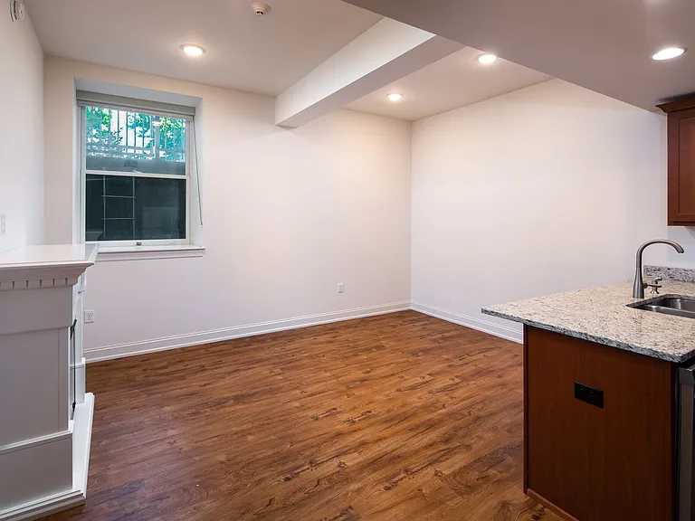 Terrace Park Apartments — Photo 5