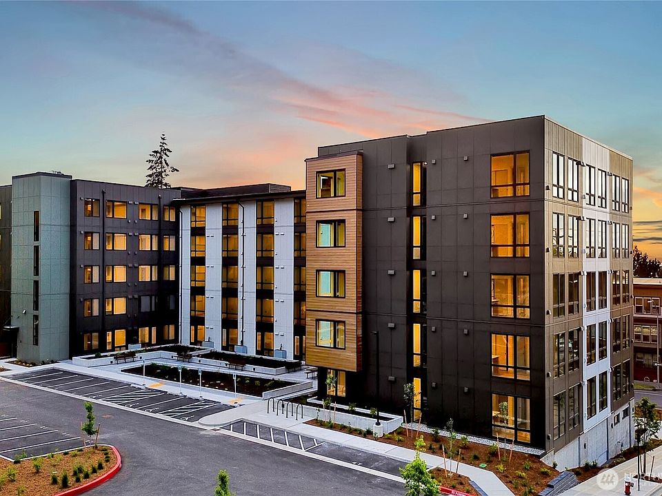1st image of 820 N State Street #412