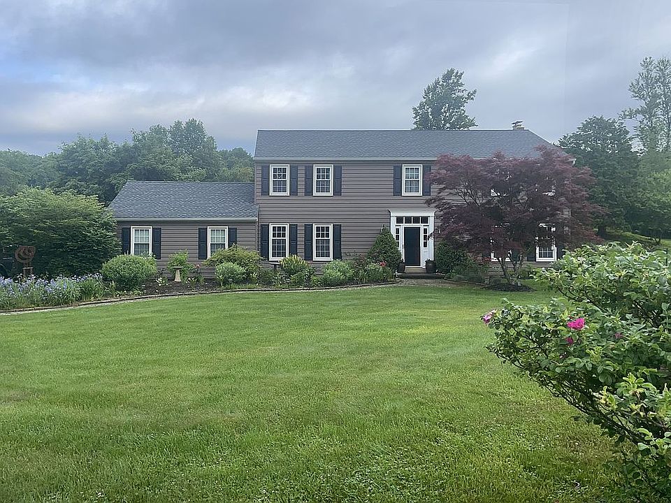2nd image of 2692 Duke Dr
