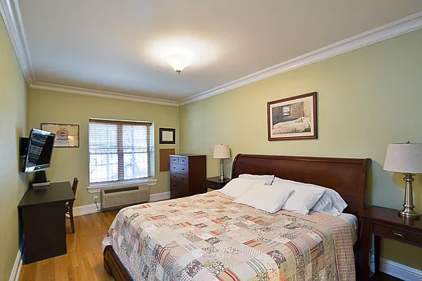 Sold by Sherry William LREB | media 10