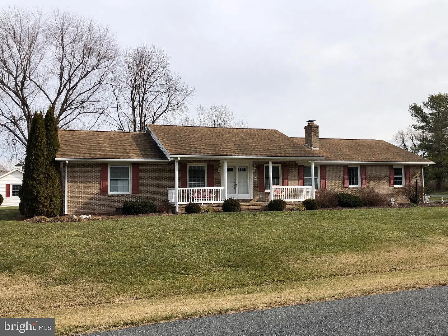 8117 Clearfield Rd photo 1