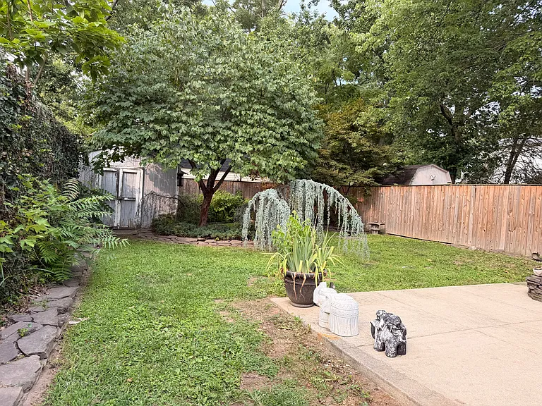 802 Bunch Ave — Photo 18