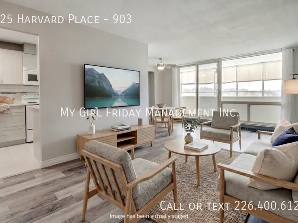 225 Harvard Pl #903, Waterloo, ON N2J 4H4