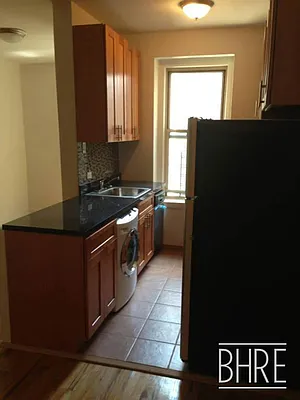 Rented by Brooklyn Heights Real Estate Inc | media 25