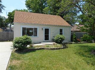 1927 Lagundovie Rd, Oregon, OH 43616