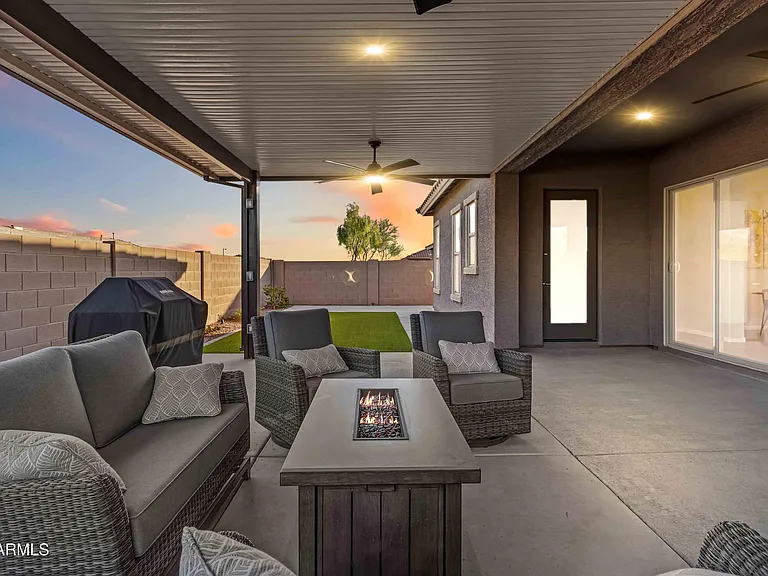 21261 W Virginia Ave — Photo 28