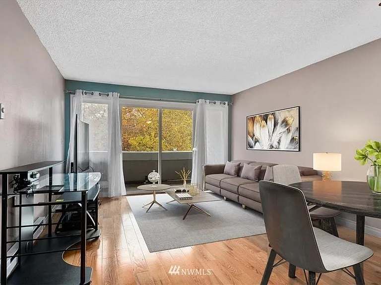 236 S 152nd St #303 — Photo 7