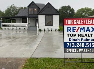 1275 W Highway 6, Alvin, TX 77511
