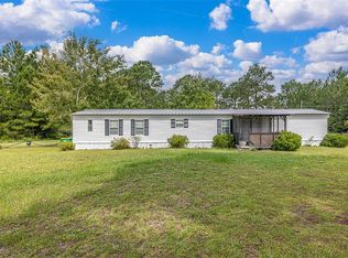 1088 Robert Truesdell St, Darien, GA 31305