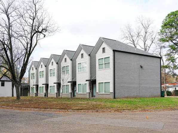 806 W 32nd St, Texarkana, TX 75503