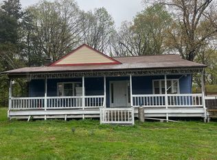 17551 Barron Heights Rd, Dumfries, VA 22025