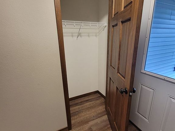 3rd image of 2442 Parkview Ln #125