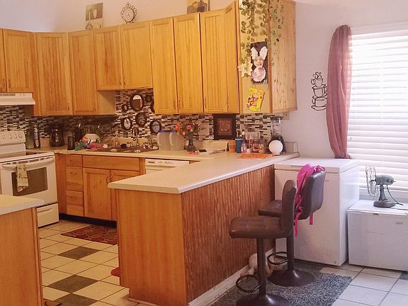 3rd image of 1524 Sioux Bayou Dr