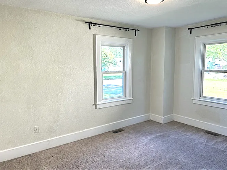 1380 E Norcova Dr — Photo 6
